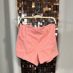 Joe fresh Coral shorts with Large Pockets Size Medium